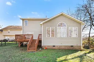 9911 Atkins Ridge Dr, Charlotte, NC 28213 - Photo 32