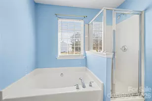 9911 Atkins Ridge Dr, Charlotte, NC 28213 - Photo 26