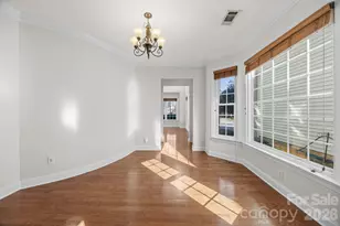 9429 Ridgeforest Dr, Charlotte, NC 28277 - Photo 8