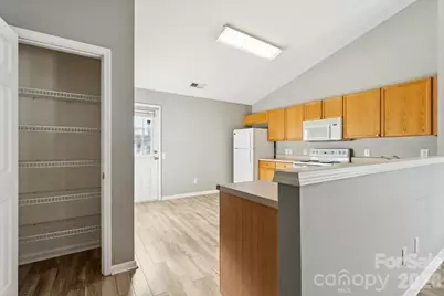 1430 Braveheart Lane, Charlotte, NC 28216 - Photo 10