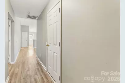 1430 Braveheart Lane, Charlotte, NC 28216 - Photo 2