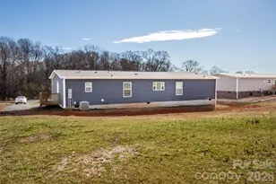 489 Eagle Mills Rd, Hamptonville, NC 27020 - Photo 24