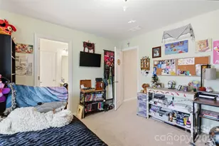 1404 Bryson Gap Dr, Fort Mill, SC 29715 - Photo 18