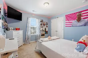 1404 Bryson Gap Dr, Fort Mill, SC 29715 - Photo 20