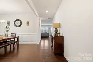 1404 Bryson Gap Dr, Fort Mill, SC 29715 - Photo 2