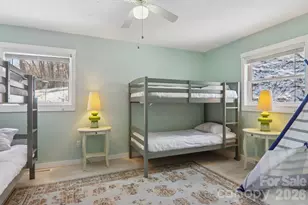 210 Spring Valley Dr, Mars Hill, NC 28754 - Photo 20