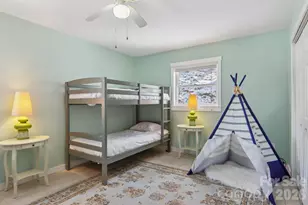 210 Spring Valley Dr, Mars Hill, NC 28754 - Photo 20