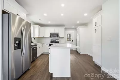 224 Walt Drive, Hendersonville, NC 28792 - Photo 6