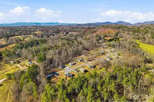 224 Walt Dr, Hendersonville, NC 28792 - Photo 40