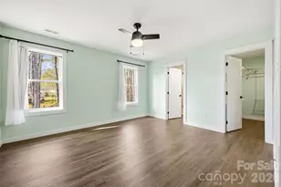 224 Walt Dr, Hendersonville, NC 28792 - Photo 10