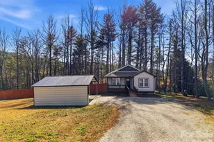 224 Walt Dr, Hendersonville, NC 28792 - Photo 28