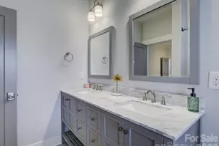 2574 Barry St, Charlotte, NC 28205 - Photo 28