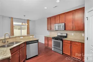 12352 Red Rust Ln, Charlotte, NC 28277 - Photo 10