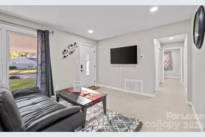 2620 Englehardt Street, Charlotte, NC 28216 - Photo 6