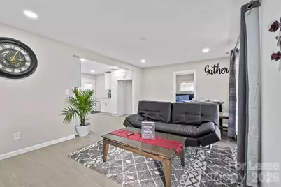 2620 Englehardt Street, Charlotte, NC 28216 - Photo 4