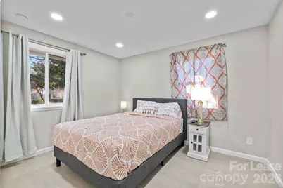 2620 Englehardt Street, Charlotte, NC 28216 - Photo 18