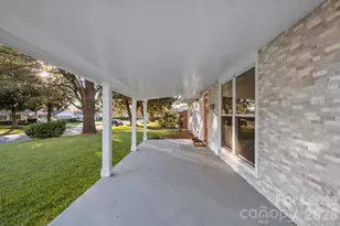 2620 Englehardt St, Charlotte, NC 28216 - Photo 36