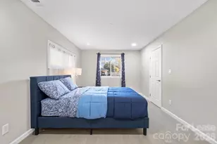 2620 Englehardt St, Charlotte, NC 28216 - Photo 24