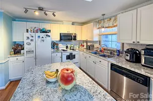 145 Goneaway Ln, Cleveland, NC 27013 - Photo 6