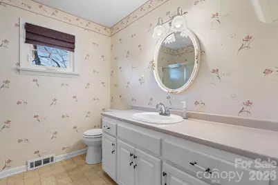 1306 Delwood Drive SW, Lenoir, NC 28645 - Photo 12