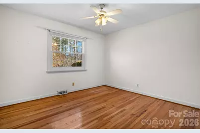 1306 Delwood Drive SW, Lenoir, NC 28645 - Photo 14