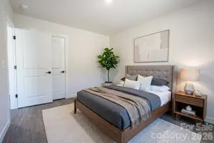 647 E Sharpe St, Statesville, NC 28677 - Photo 16