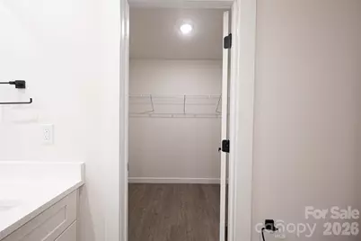 647 E Sharpe Street, Statesville, NC 28677 - Photo 14