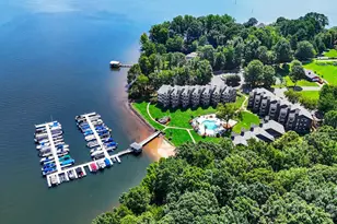 2135 Regatta Ln, Denver, NC 28037 - Photo 2