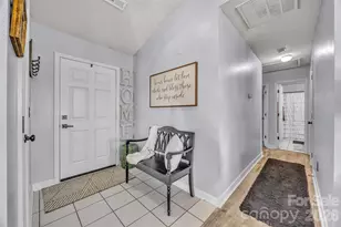 1959 8th St SE, Hickory, NC 28602 - Photo 2