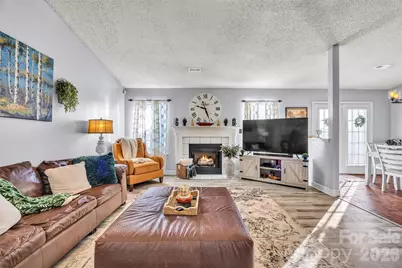 1959 8th Street SE, Hickory, NC 28602 - Photo 8