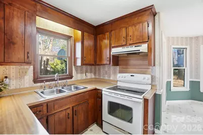 1400 Neal Hawkins Road, Gastonia, NC 28056 - Photo 10