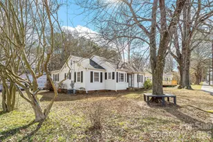 1072 5th St NE, Hickory, NC 28601 - Photo 18