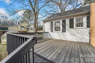 1072 5th St NE, Hickory, NC 28601 - Photo 24