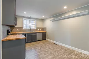 9 Church St, Rock Hill, SC 29730 - Photo 8