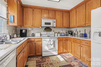 126 Rock Island Drive, Statesville, NC 28625 - Photo 10