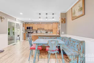 308 London Rd, Hendersonville, NC 28739 - Photo 6