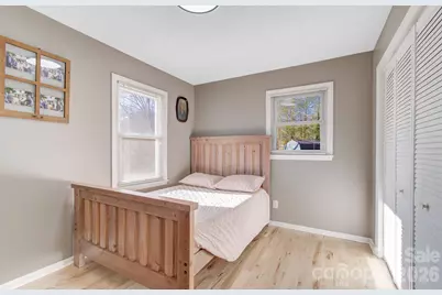 308 London Road, Hendersonville, NC 28739 - Photo 16