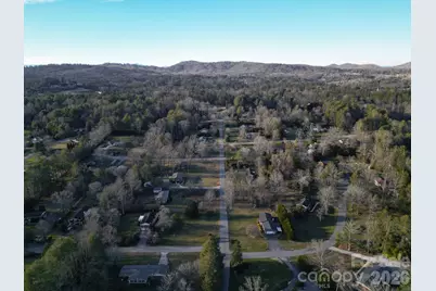308 London Road, Hendersonville, NC 28739 - Photo 28