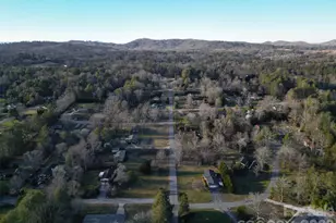 308 London Rd, Hendersonville, NC 28739 - Photo 28