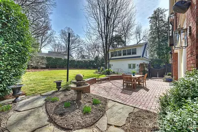 1555 Queens Road W, Charlotte, NC 28207 - Photo 42