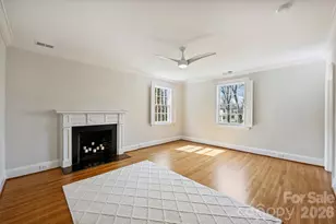 1555 Queens Rd W, Charlotte, NC 28207 - Photo 30