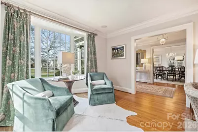 1555 Queens Road W, Charlotte, NC 28207 - Photo 8