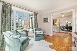 1555 Queens Rd W, Charlotte, NC 28207 - Photo 8