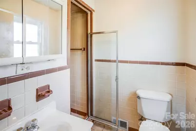 52 Broad Street, Waynesville, NC 28786 - Photo 14