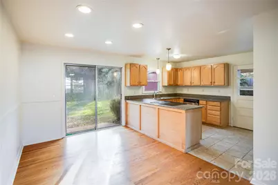 52 Broad Street, Waynesville, NC 28786 - Photo 10