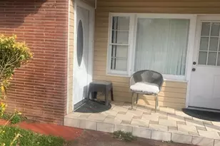 544 N Center St, Statesville, NC 28677 - Photo 2