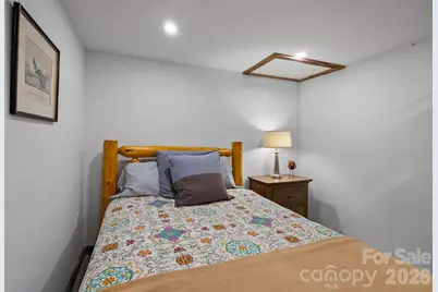 200 Aurora Drive, Asheville, NC 28805 - Photo 32