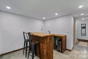 200 Aurora Dr, Asheville, NC 28805 - Photo 36