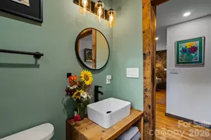 200 Aurora Dr, Asheville, NC 28805 - Photo 28