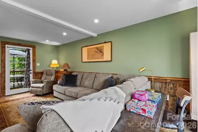 200 Aurora Drive, Asheville, NC 28805 - Photo 18